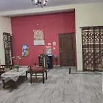 Jha Ji Homestay